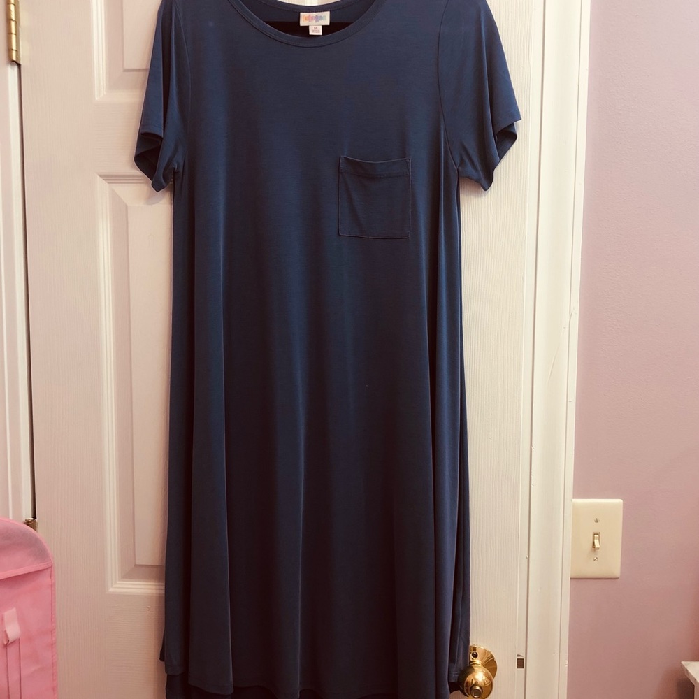 LuLaroe Carly dress size M